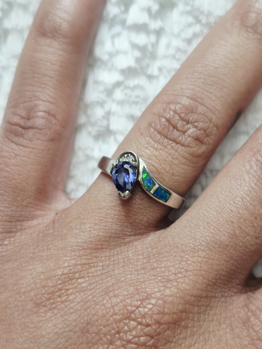Vintage Sterling Silver Tanzanite & Australian Opal Inlay Ring